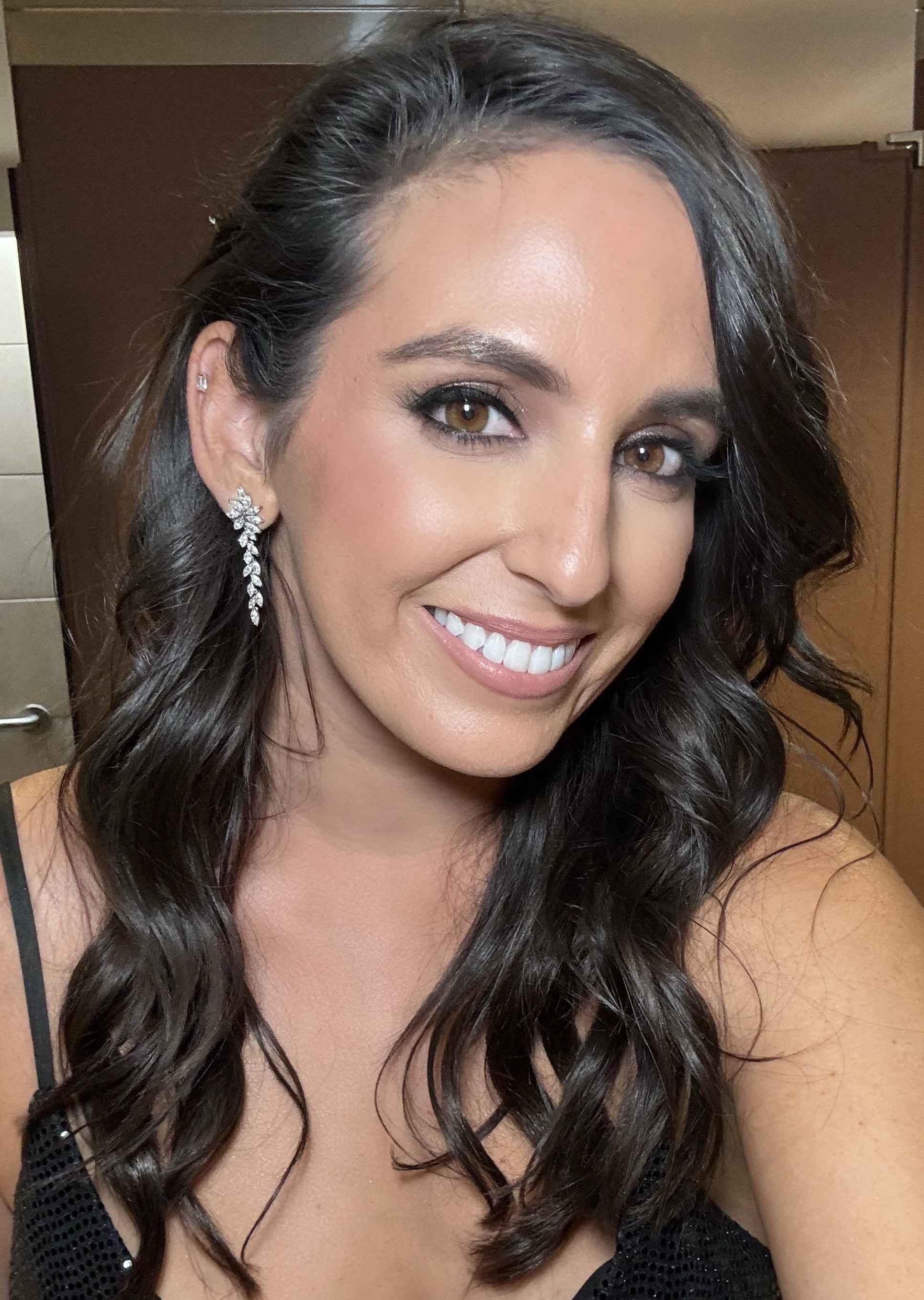 Bella T.
